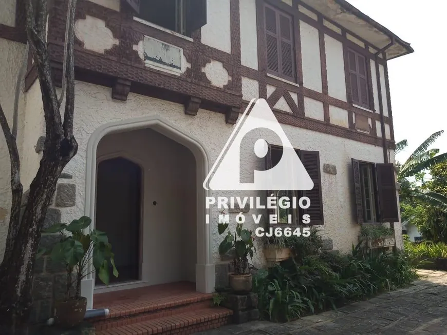 Foto 1 de Casa com 9 Quartos à venda, 362m² em Cosme Velho, Rio de Janeiro