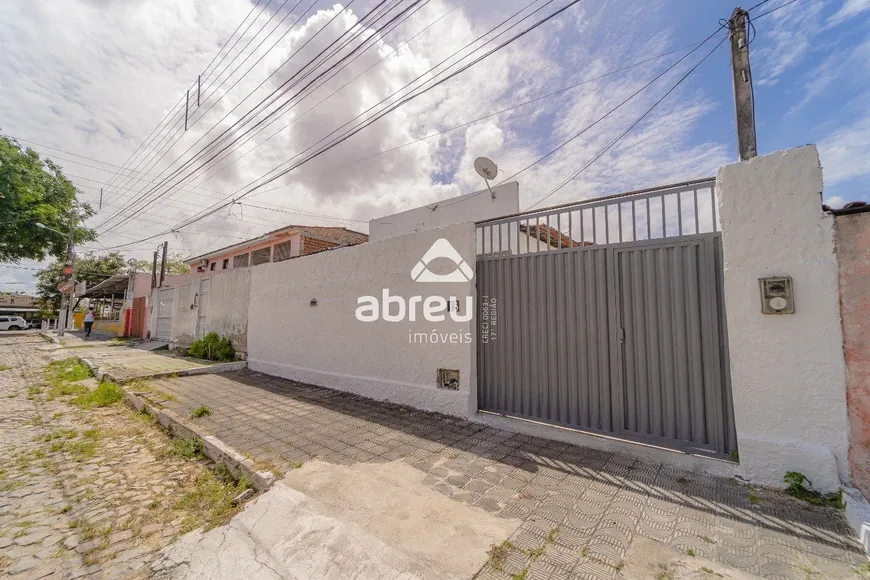 Foto 1 de Casa com 2 Quartos à venda, 107m² em Neópolis, Natal