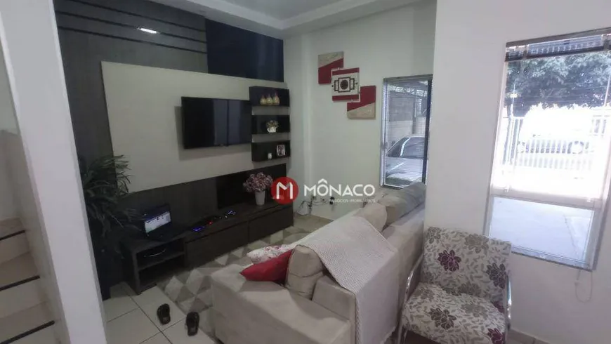 Foto 1 de Sobrado com 3 Quartos à venda, 99m² em Columbia, Londrina