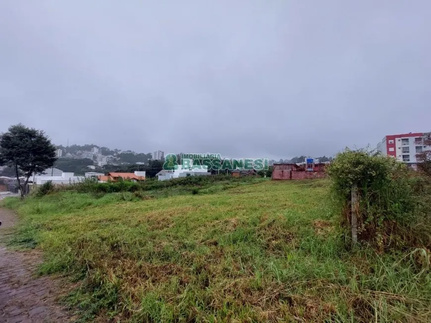 Foto 1 de Lote/Terreno à venda em Santa Catarina, Caxias do Sul