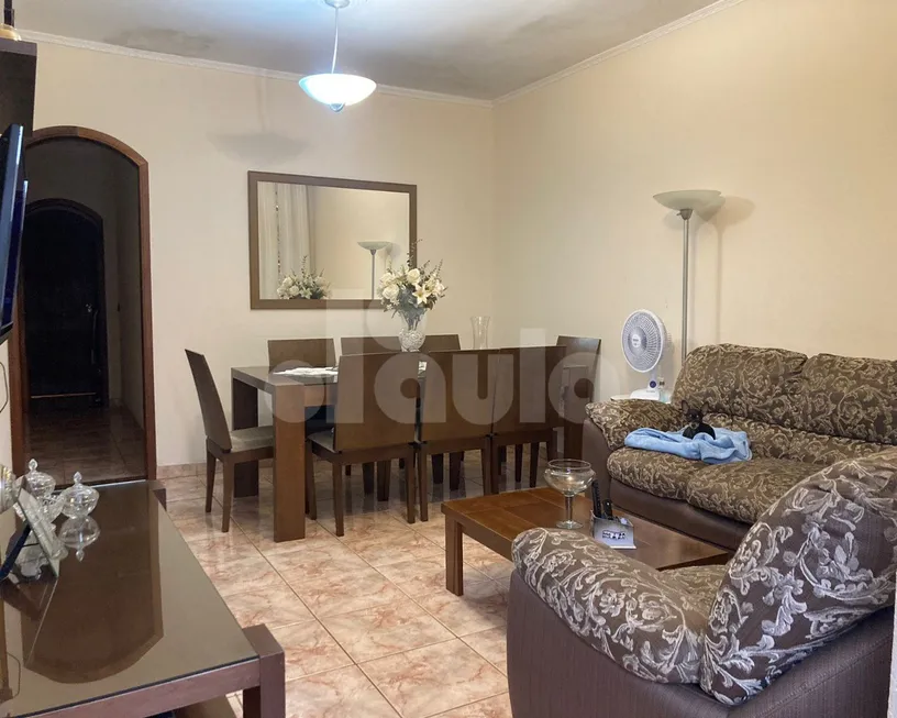 Foto 1 de Casa com 2 Quartos à venda, 95m² em Vila Scarpelli, Santo André