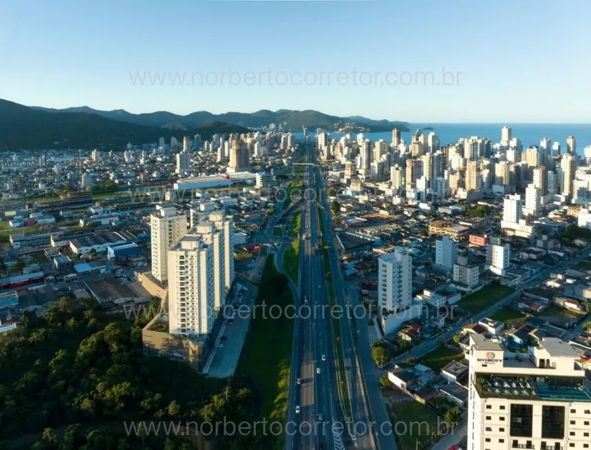 Foto 1 de Apartamento com 2 Quartos à venda, 64m² em Jardim Praia Mar, Itapema