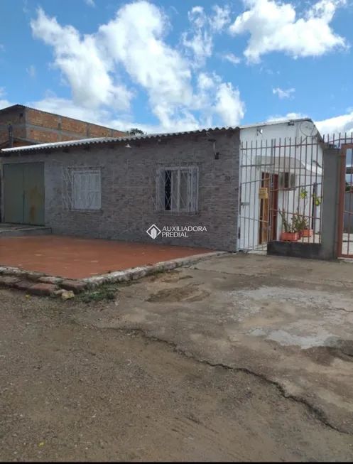 Foto 1 de Casa com 2 Quartos à venda, 176m² em Pedras Brancas, Guaíba