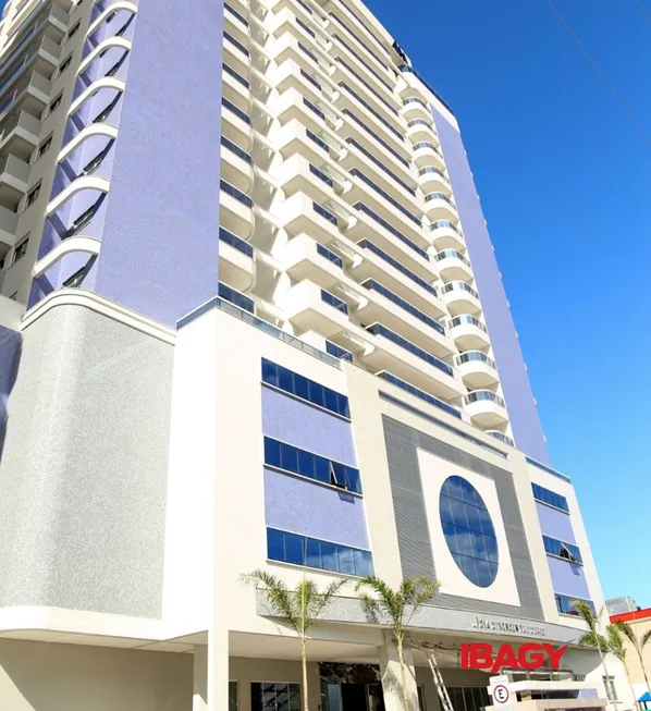 Foto 1 de Apartamento com 4 Quartos para alugar, 137m² em Campinas, São José