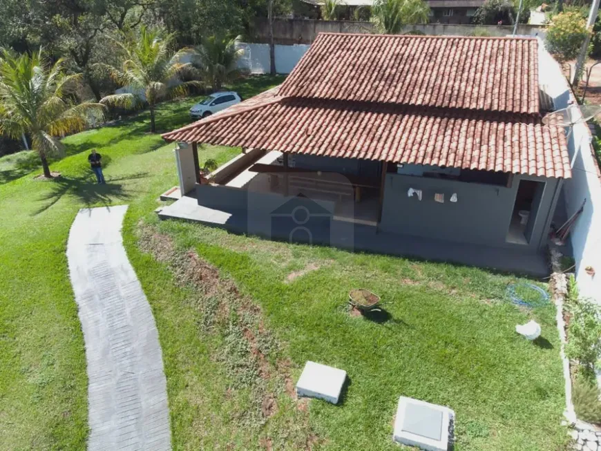 Foto 1 de Fazenda/Sítio com 3 Quartos à venda, 4000m² em , Indianópolis