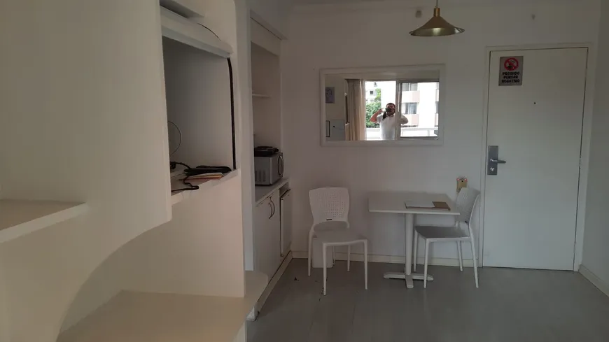 Foto 1 de Apartamento com 1 Quarto à venda, 37m² em Moema, São Paulo