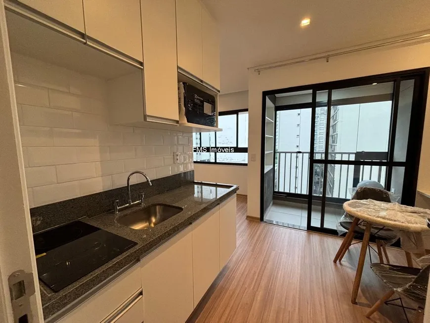 Foto 1 de Apartamento com 1 Quarto para alugar, 24m² em Pinheiros, São Paulo