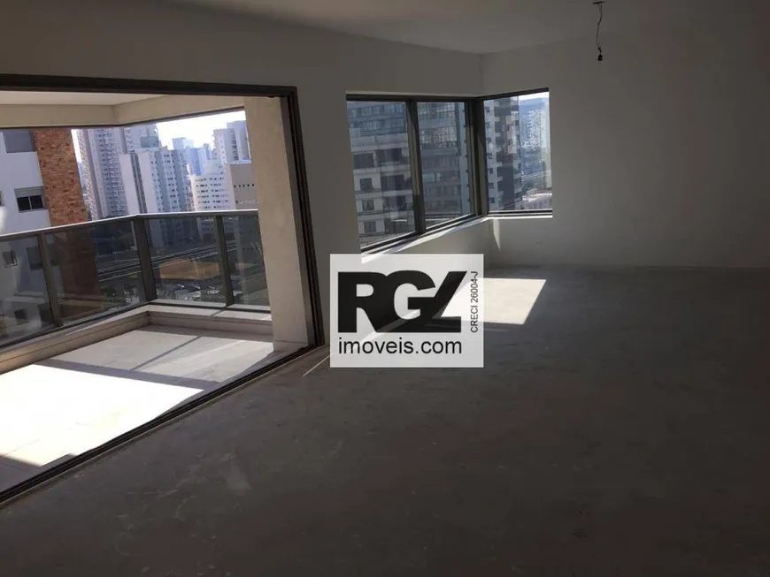 Foto 1 de Apartamento com 4 Quartos à venda, 193m² em Brooklin, São Paulo