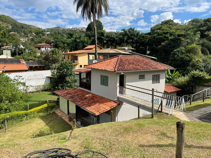 Foto 1 de Casa com 3 Quartos para alugar, 250m² em Le Cottage, Nova Lima