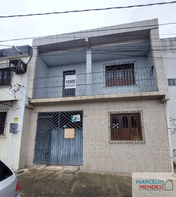 Foto 1 de Casa com 5 Quartos à venda, 200m² em Fátima, Belém