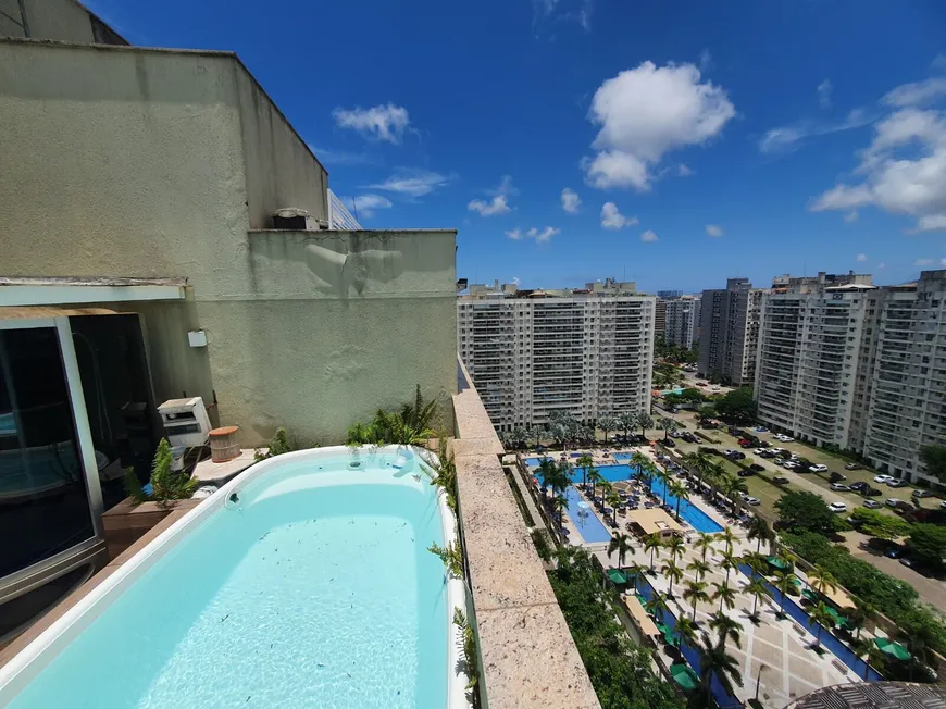 Foto 1 de Cobertura com 3 Quartos à venda, 156m² em Jacarepaguá, Rio de Janeiro