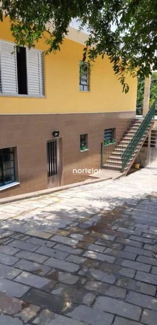 Foto 1 de Casa com 3 Quartos à venda, 220m² em Parque São Domingos, São Paulo