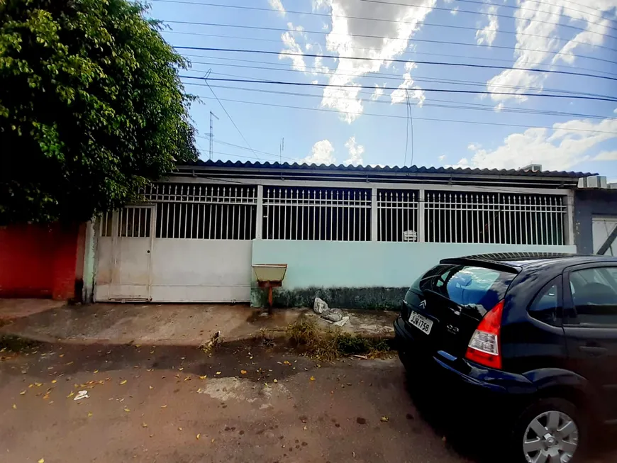 Foto 1 de Casa com 3 Quartos à venda, 150m² em Setor Leste, Brasília