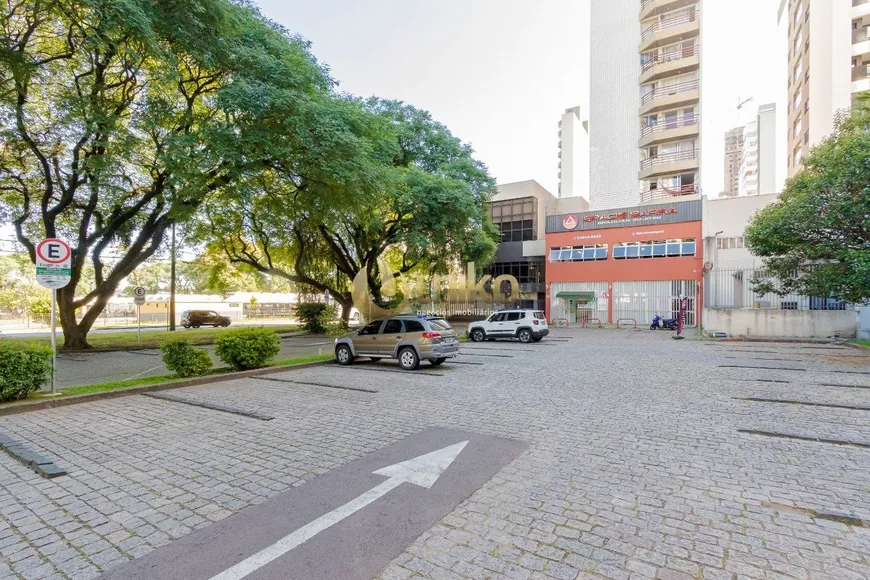Foto 1 de Prédio Comercial à venda, 657m² em Seminário, Curitiba