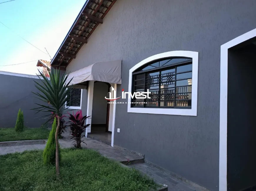 Foto 1 de Casa com 3 Quartos à venda, 178m² em Conjunto Guanabara, Uberaba