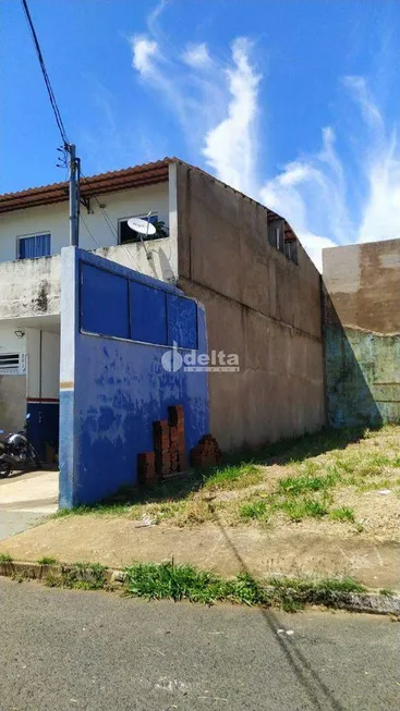 Foto 1 de Galpão/Depósito/Armazém à venda, 250m² em Residencial Gramado, Uberlândia