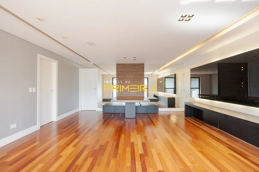 Foto 1 de Apartamento com 3 Quartos à venda, 115m² em Juvevê, Curitiba