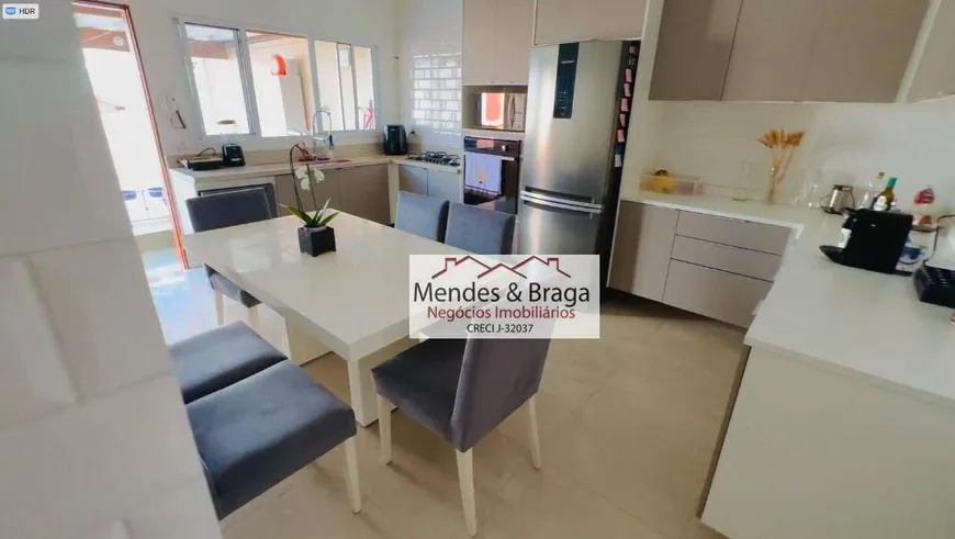 Foto 1 de Casa de Condomínio com 3 Quartos à venda, 250m² em Brasilândia, São Paulo