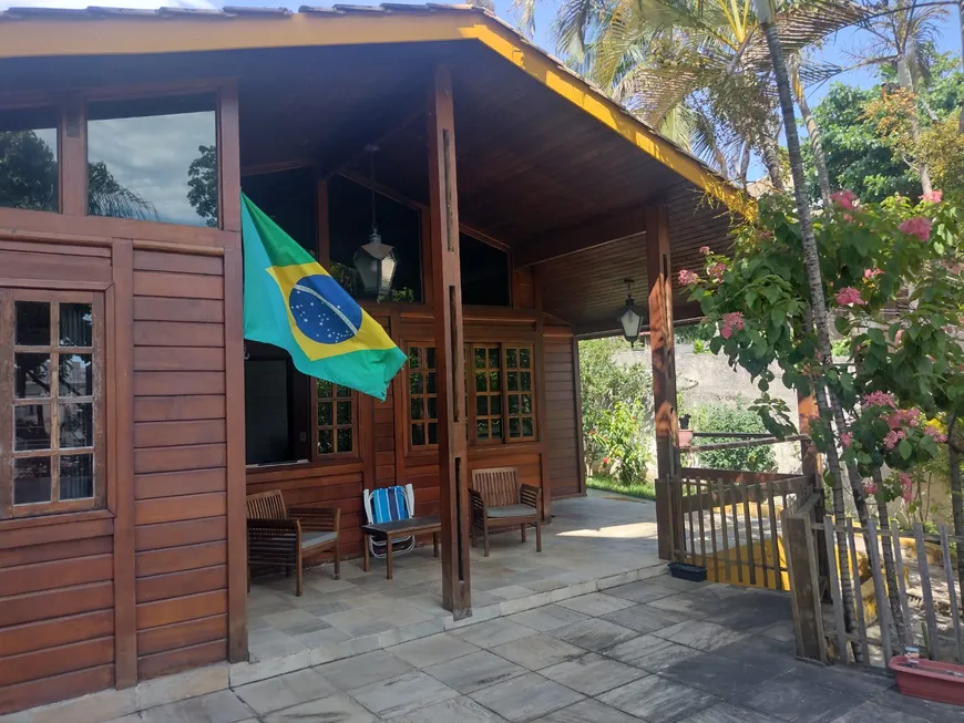 Foto 1 de Casa com 3 Quartos à venda, 253m² em Ilha do Governador, Rio de Janeiro