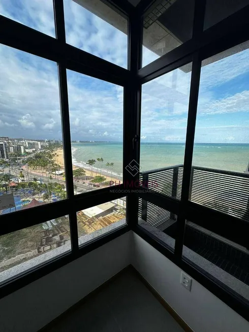 Foto 1 de Apartamento com 4 Quartos à venda, 207m² em Jatiúca, Maceió