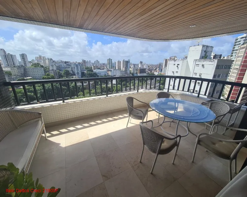 Foto 1 de Apartamento com 4 Quartos à venda, 197m² em Graça, Salvador