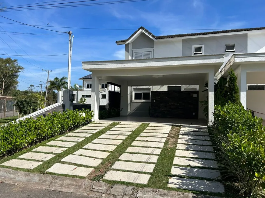 Foto 1 de Casa com 3 Quartos à venda, 154m² em Morada Colina, Resende