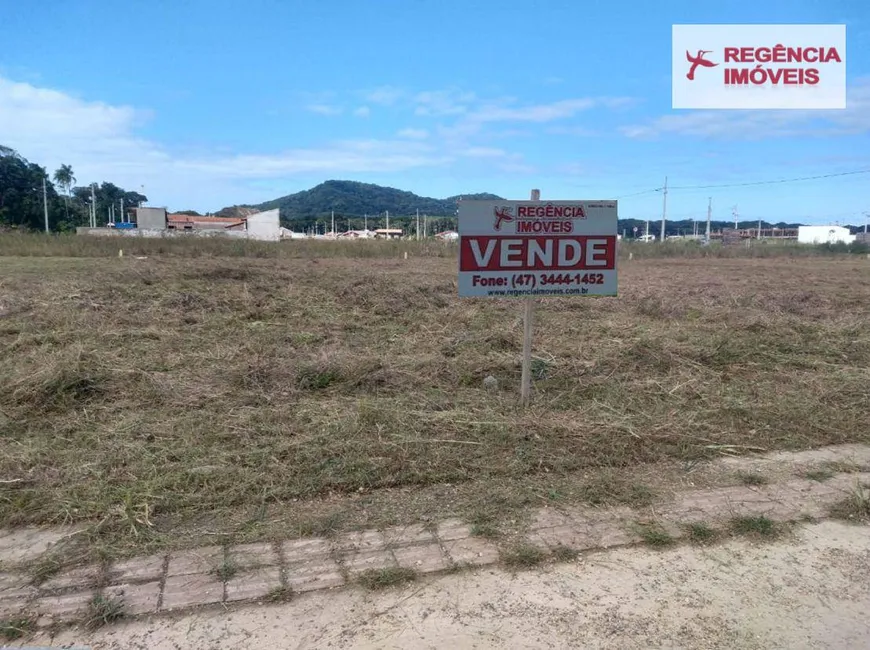 Foto 1 de Lote/Terreno à venda, 390m² em Capri, São Francisco do Sul