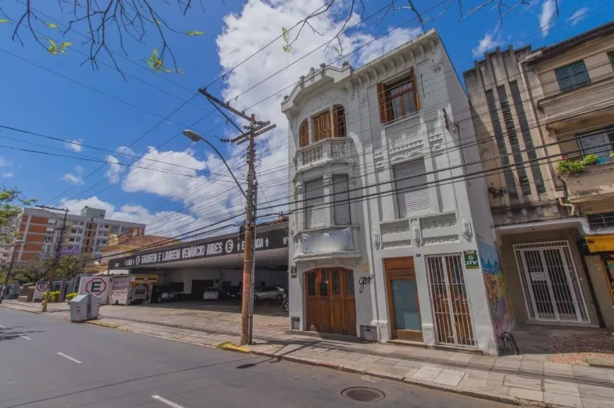 Foto 1 de Prédio Comercial à venda, 570m² em Santana, Porto Alegre