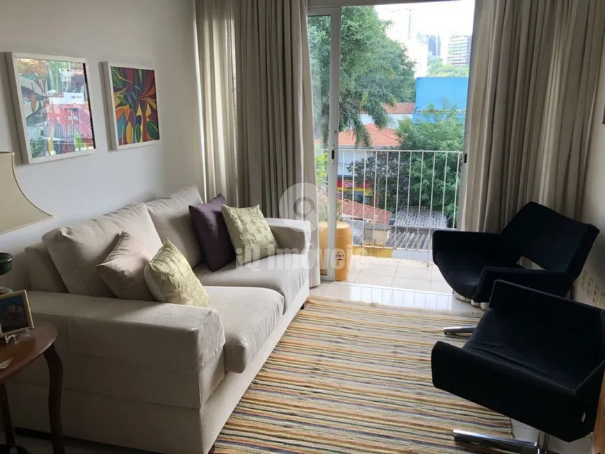 Foto 1 de Apartamento com 2 Quartos à venda, 67m² em Vila Madalena, São Paulo