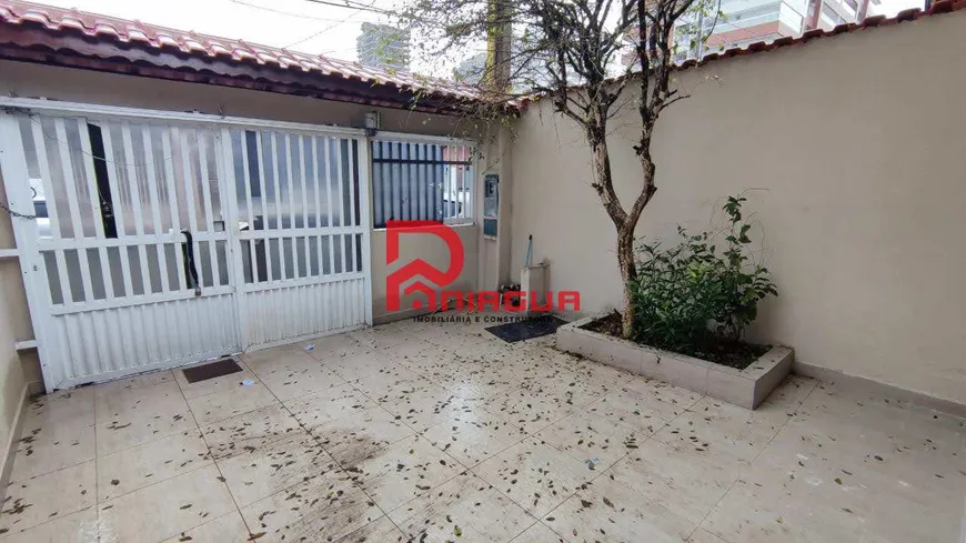 Foto 1 de Casa com 2 Quartos à venda, 90m² em Vila Guilhermina, Praia Grande