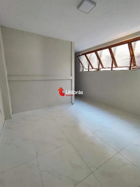 Foto 1 de Casa com 1 Quarto para alugar, 40m² em Sagrada Família, Belo Horizonte