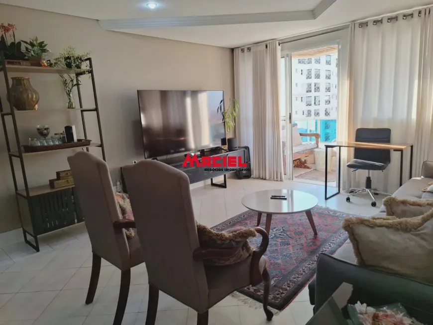 Foto 1 de Apartamento com 4 Quartos à venda, 128m² em Parque Residencial Aquarius, São José dos Campos