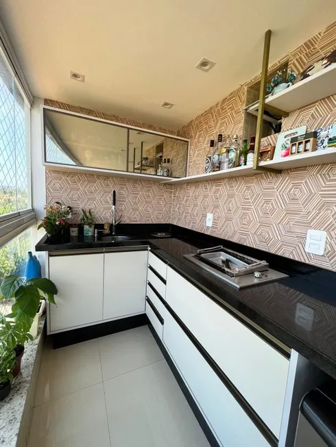 Foto 1 de Apartamento com 3 Quartos à venda, 134m² em Patamares, Salvador