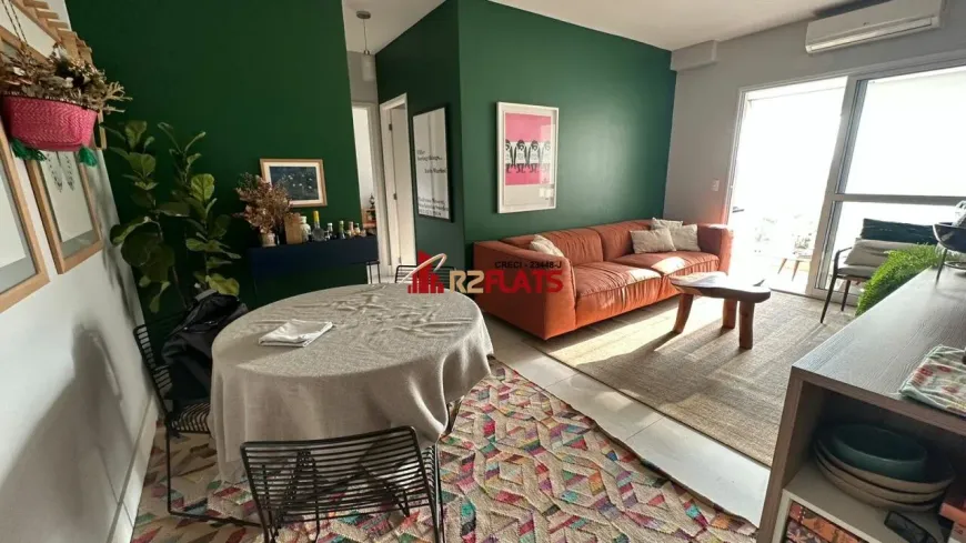 Foto 1 de Apartamento com 2 Quartos à venda, 64m² em Campo Belo, São Paulo