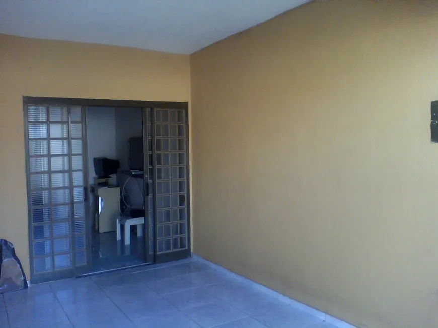 Foto 1 de Casa com 2 Quartos à venda, 69m² em Parque das Nações, Limeira