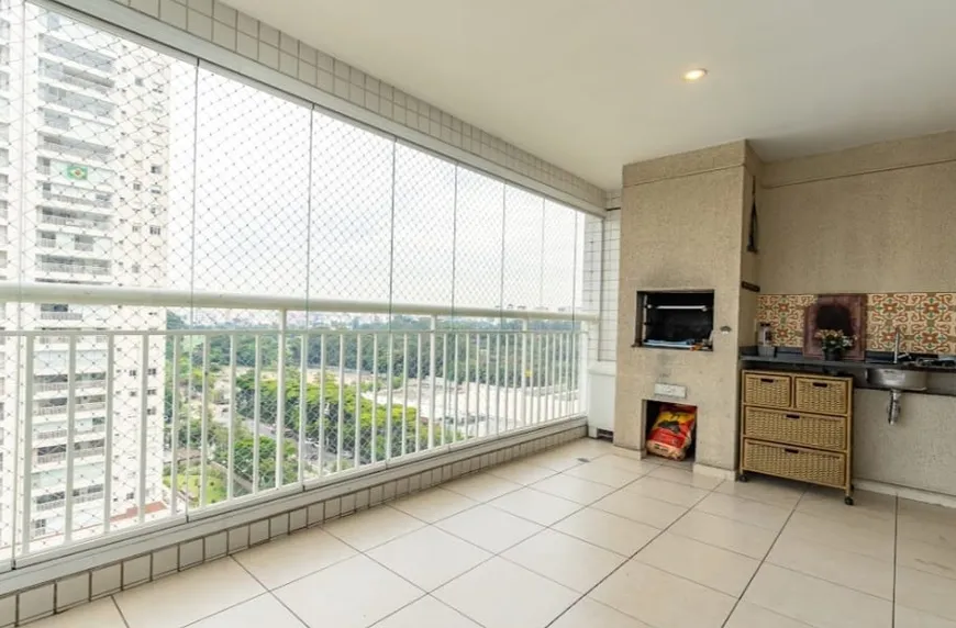 Foto 1 de Apartamento com 3 Quartos à venda, 117m² em Jurubatuba, São Paulo