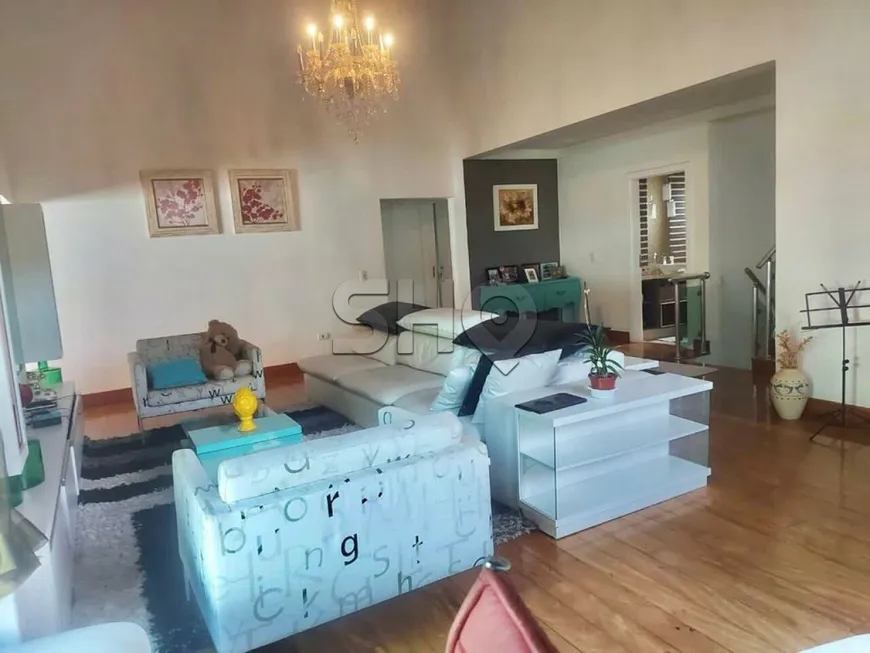 Foto 1 de Casa de Condomínio com 5 Quartos à venda, 500m² em Serra da Cantareira, Mairiporã