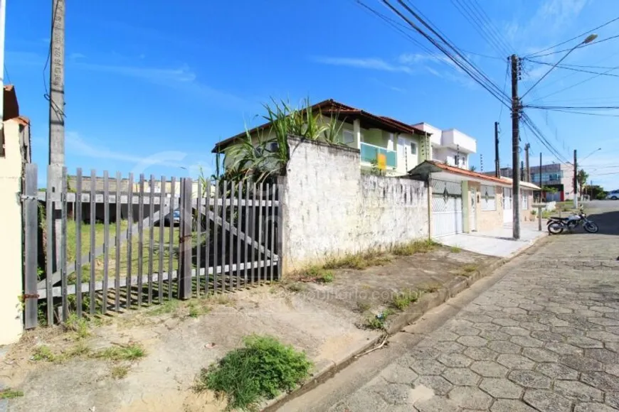 Foto 1 de Lote/Terreno à venda, 240m² em Jardim Três Marias, Peruíbe