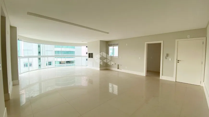 Foto 1 de Apartamento com 3 Quartos à venda, 138m² em Balneário Santa Clara , Itajaí