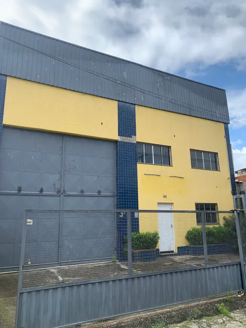 Foto 1 de Galpão/Depósito/Armazém para alugar, 520m² em Jardim Santa Marta, Santana de Parnaíba