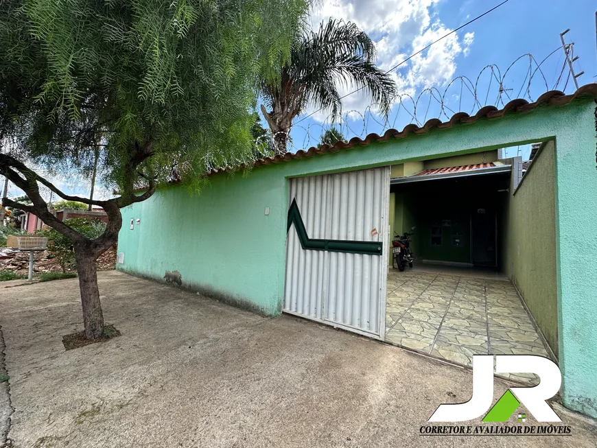 Foto 1 de Casa com 3 Quartos à venda, 130m² em Residencial Araguaia, Aparecida de Goiânia