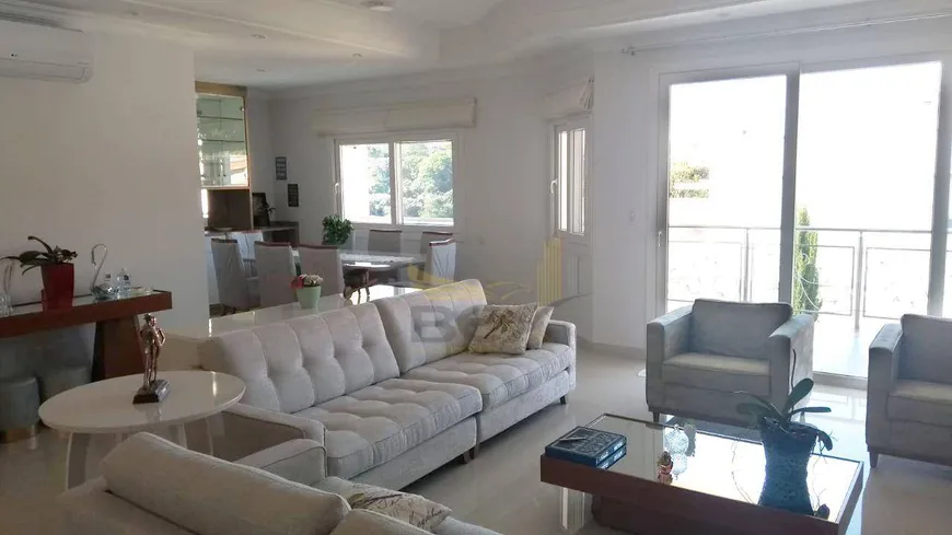 Foto 1 de Casa de Condomínio com 3 Quartos à venda, 450m² em Parque Sinai, Santana de Parnaíba
