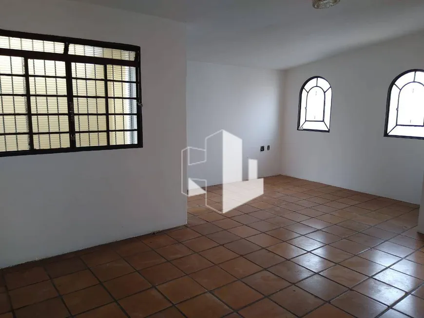 Foto 1 de Casa com 4 Quartos à venda, 211m² em Vila Nova Brasil, Jaú