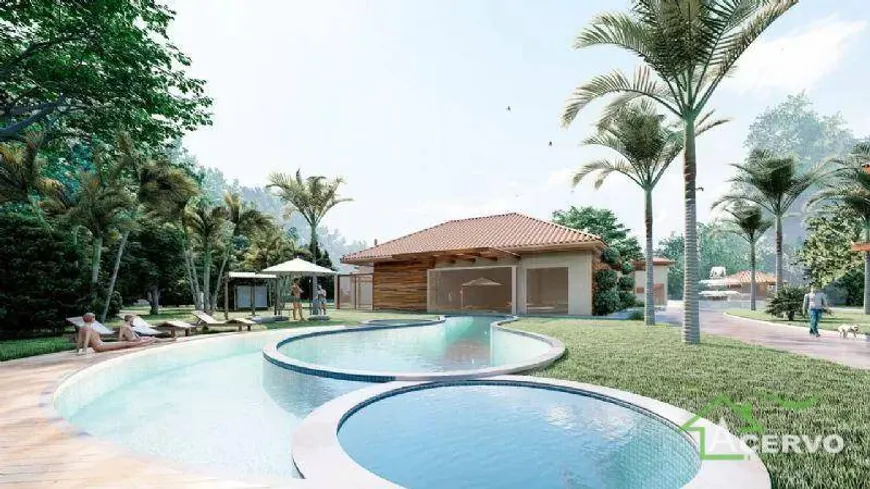 Foto 1 de Casa de Condomínio com 4 Quartos à venda, 327m² em Fazenda Inglesa, Petrópolis