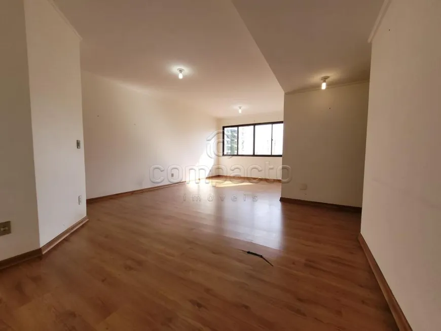 Foto 1 de Apartamento com 3 Quartos à venda, 102m² em Centro, São José do Rio Preto