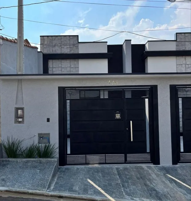 Foto 1 de Casa com 3 Quartos à venda, 83m² em Jardim Santa Teresa, Mogi das Cruzes