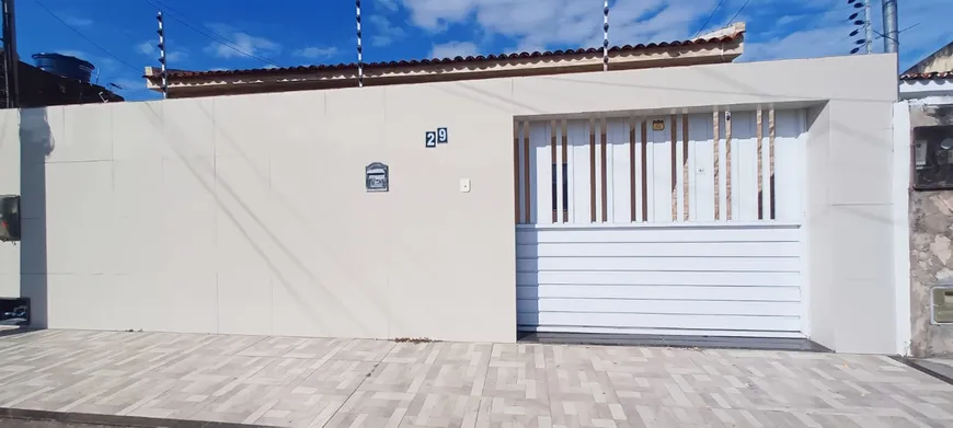 Foto 1 de Casa com 3 Quartos à venda, 10m² em Farolândia, Aracaju