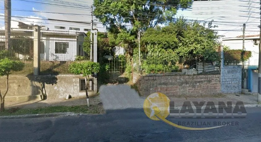 Foto 1 de Lote/Terreno à venda, 243m² em Cavalhada, Porto Alegre