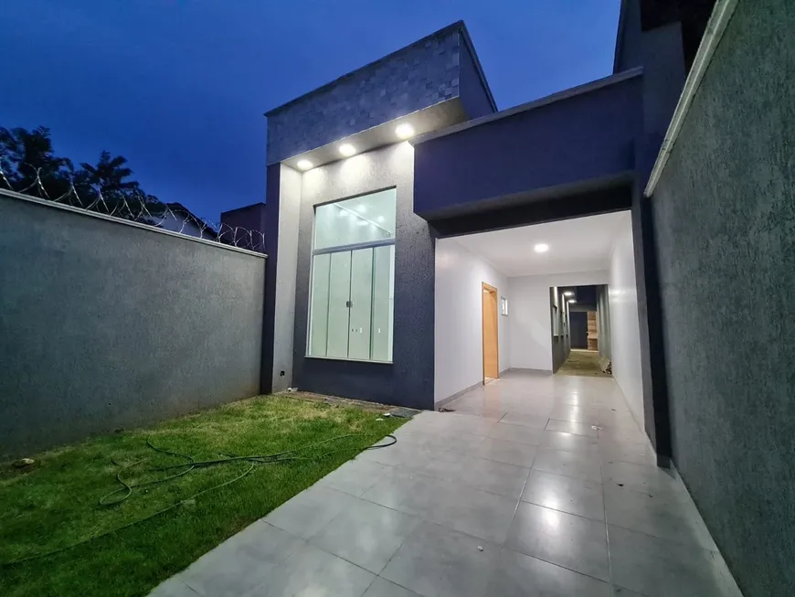 Foto 1 de Casa com 3 Quartos à venda, 118m² em Papillon Park, Aparecida de Goiânia
