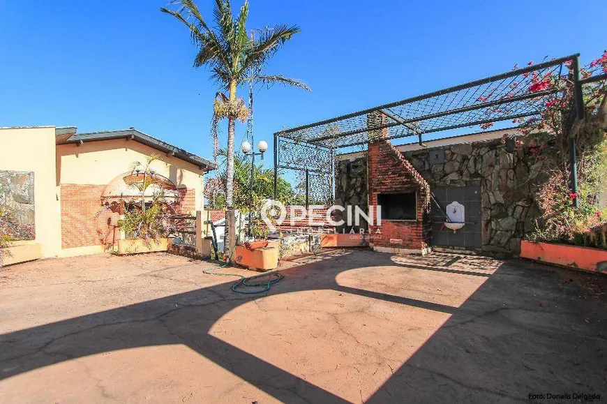 Foto 1 de Casa com 3 Quartos à venda, 289m² em Santana, Rio Claro